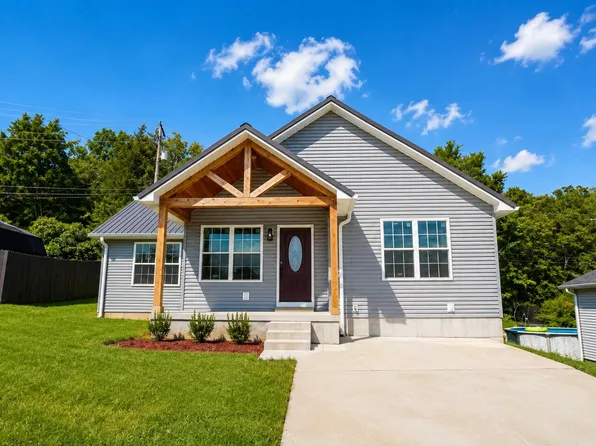 254 Holly Berry Dr, Frankfort, KY 40601
