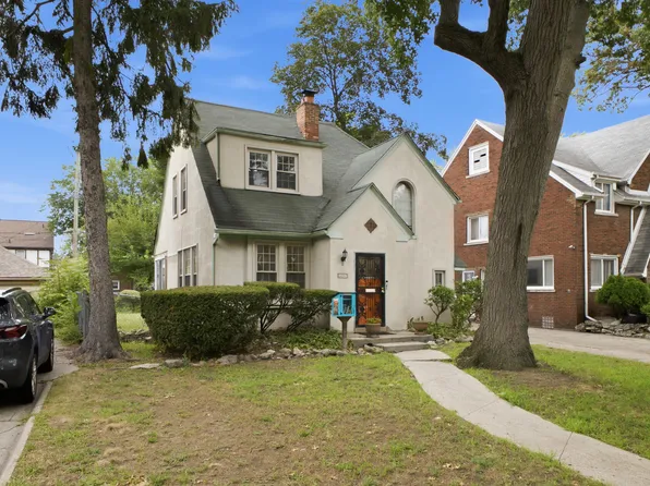 16587 La Salle Ave, Detroit, MI 48221