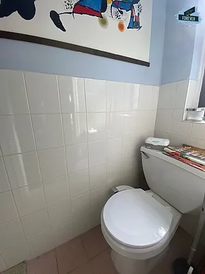 Rented by Fifth & Forever LLC | media 41