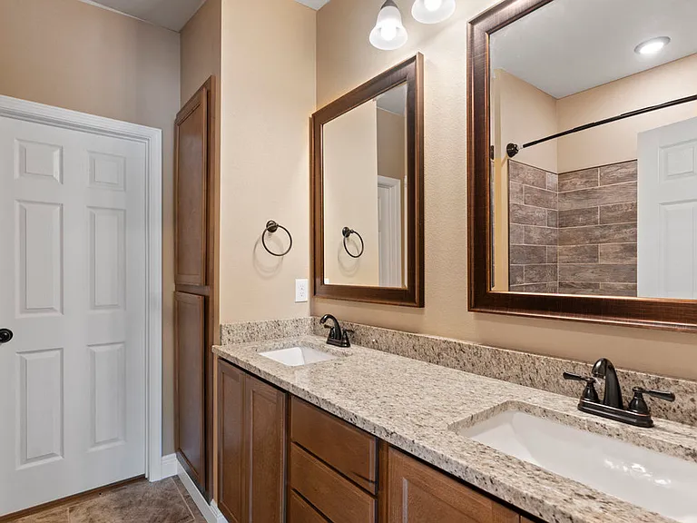 357 N Nature Ln — Photo 18