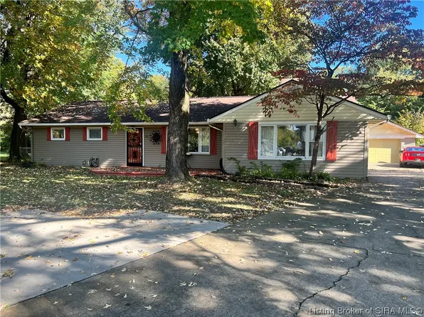 30 McBride Drive, Jeffersonville, IN 47130