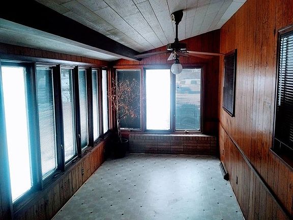 3rd image of 2408 Woodfern Way