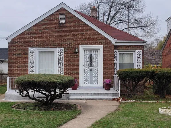 206 McKinley St, Gary, IN 46404