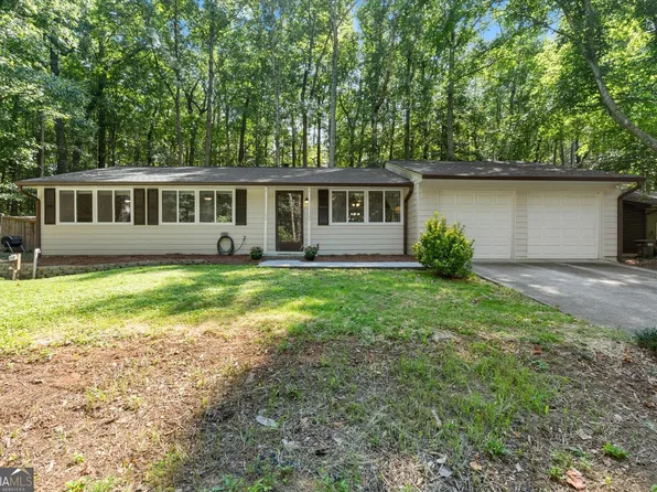 3705 Somerset Dr SW, Marietta, GA 30064