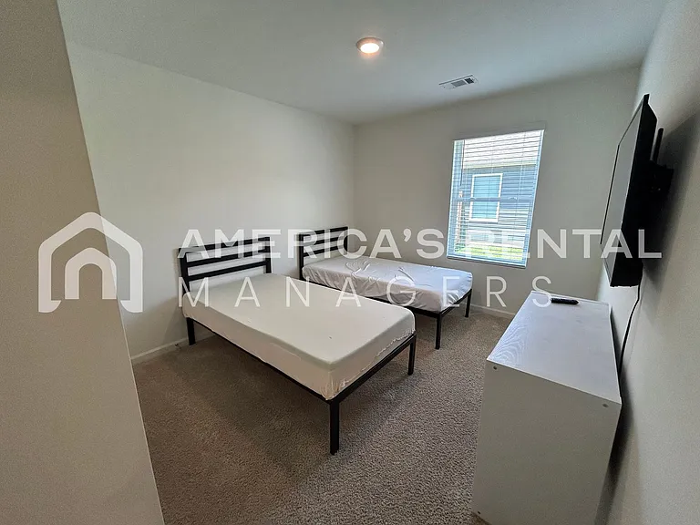 7213 Wilburton Ln — Photo 6