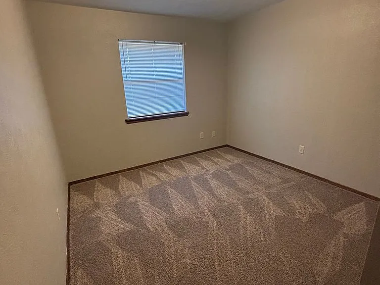 7816 NW Baldwin Ave — Photo 19