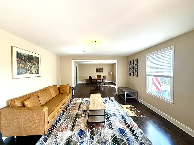 410 Lancaster Ave — Photo 5