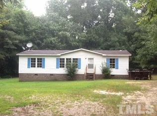 40 Surrey Ln, Zebulon, NC 27597