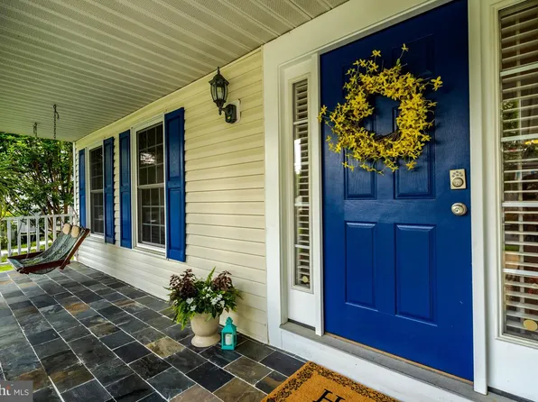 7809 Roundabout Way, Springfield, VA 22153