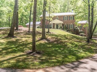 158 Rabbit Run Way, Dandridge, TN 37725