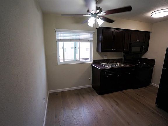 3rd image of 2875 A St APT 5