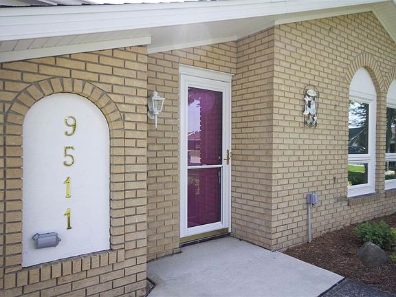 2nd image of 9511 Spurwood Ct