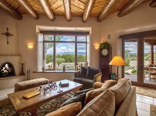 6 Strawberry Cir, Santa Fe, NM 87506