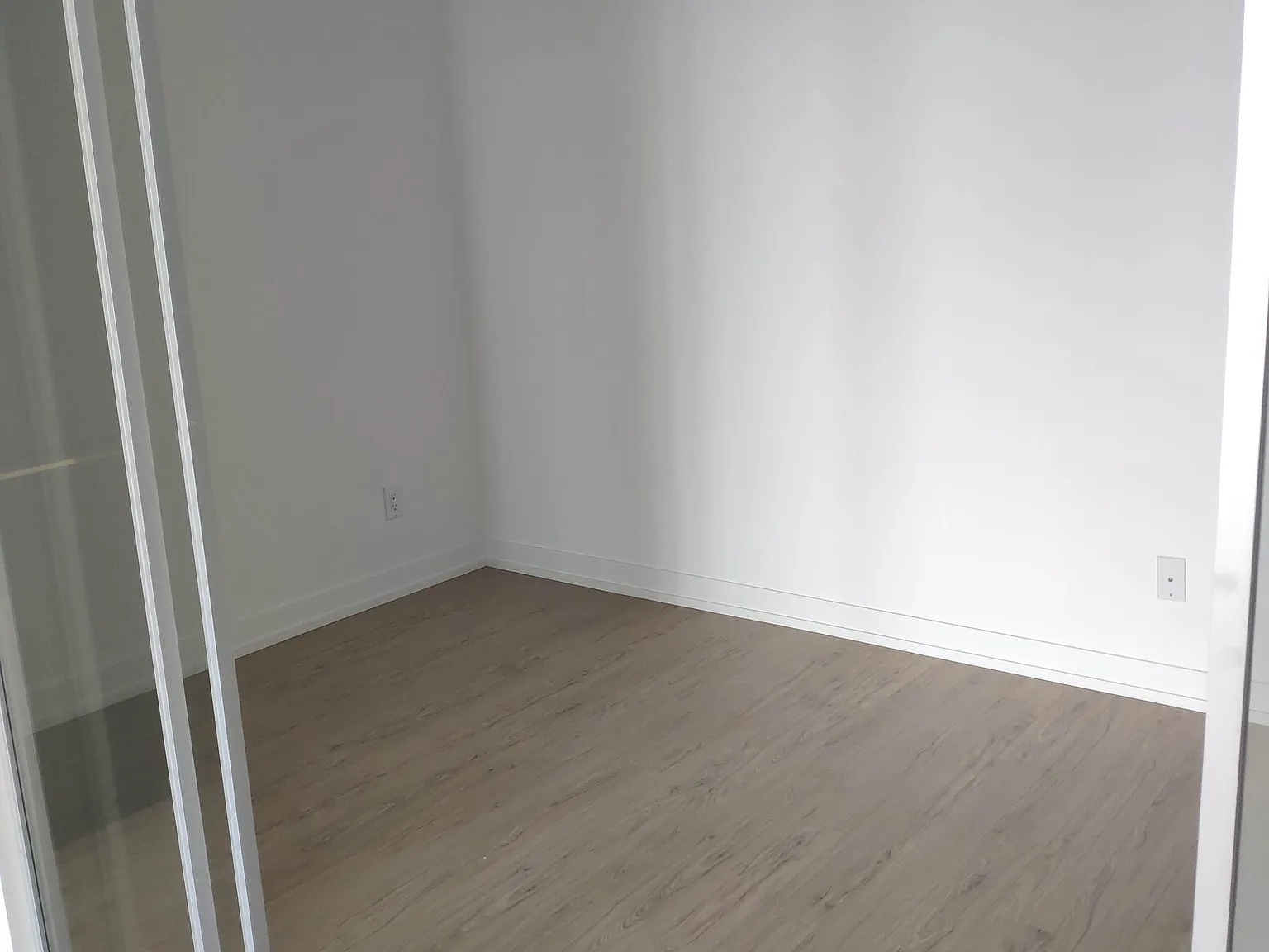 2 bed, $2,700 — Photo 2
