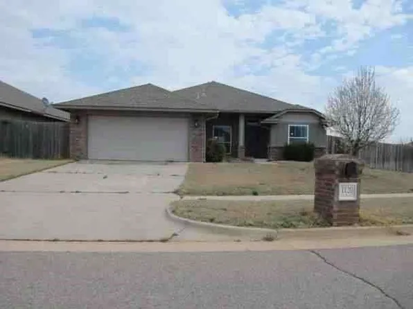 1120 Chestnut Creek Dr, Yukon, OK 73099