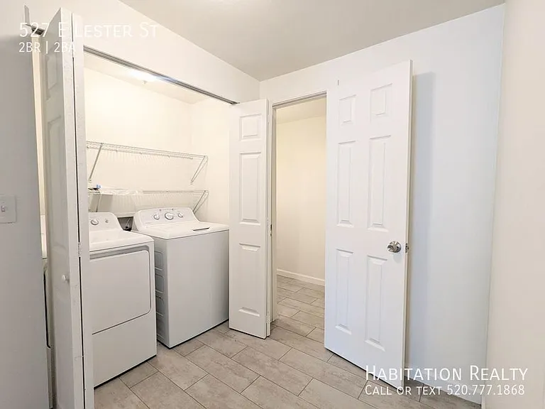 527 E Lester St — Photo 13