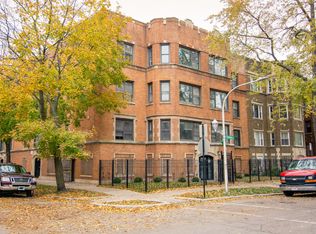 2520 E 77th St APT 1, Chicago, IL 60649