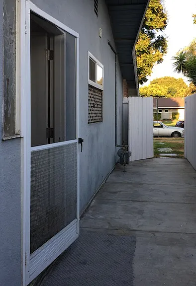 1819 S Bayless St #A — Photo 2