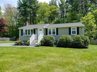 39 Skelton Rd, Burlington, MA 01803