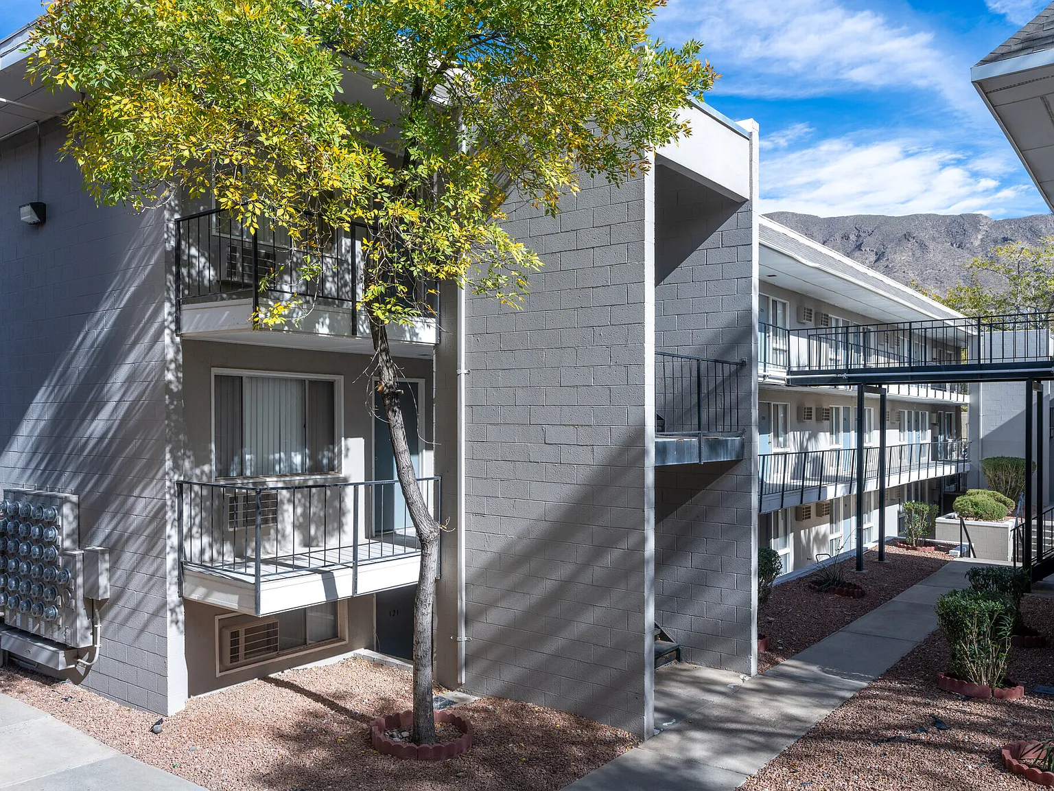 Vista Sol Apartments — Photo 3