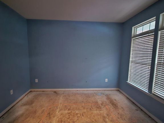 5th image of 2107 Battery Ln