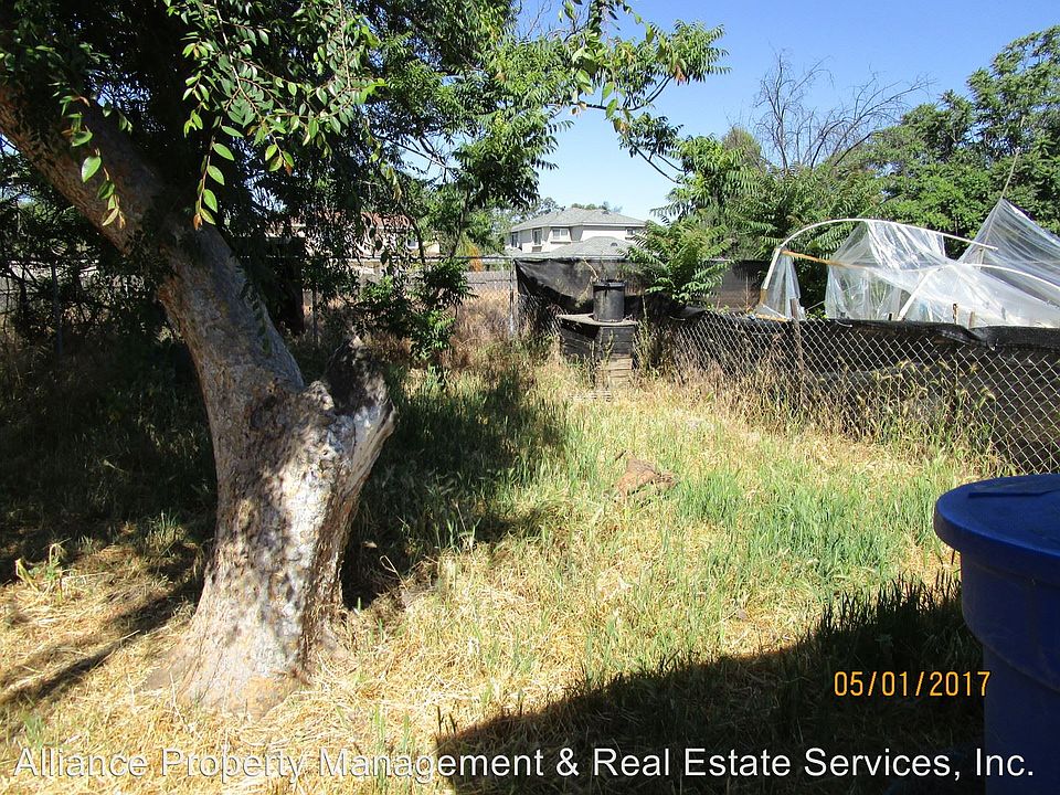 2nd image of 1165 W Fernleaf Ave