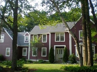 3 Sheehan Dr, Shrewsbury, MA 01545