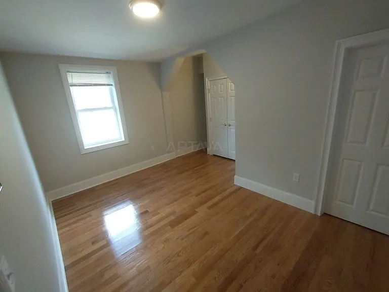 101 Morse St #306 — Photo 5