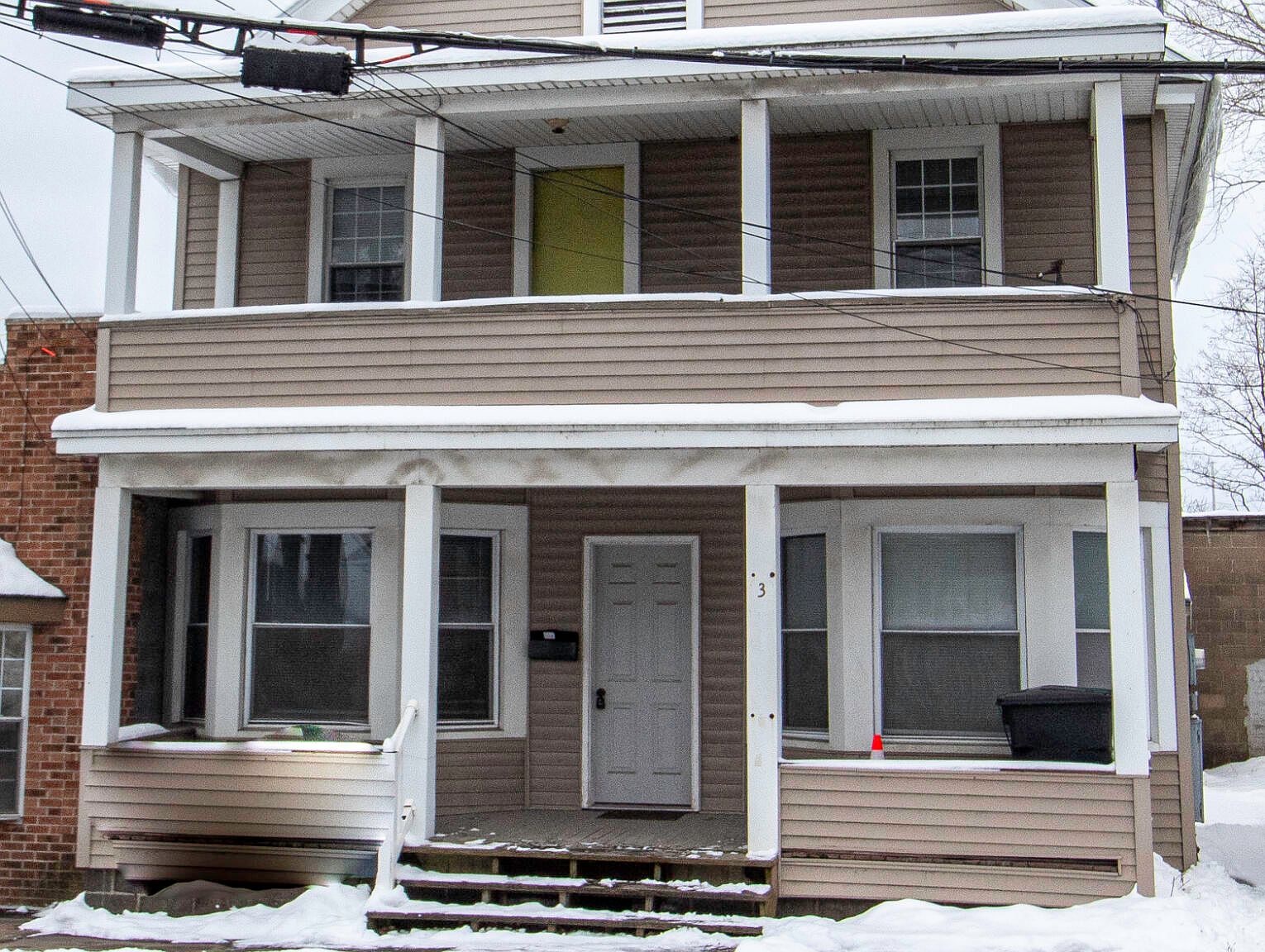 3 Broad St, Plattsburgh, NY 12901 | Zillow