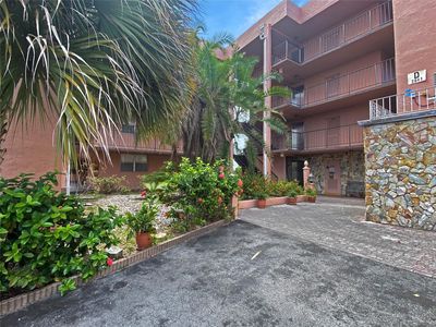 2841 Somerset Drive #400, Fort Lauderdale, FL, 33311