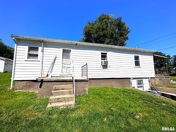 2nd image of 613 S Jefferson St
