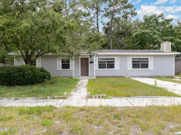 3127 SANDHURST Road E, Jacksonville, FL 32277
