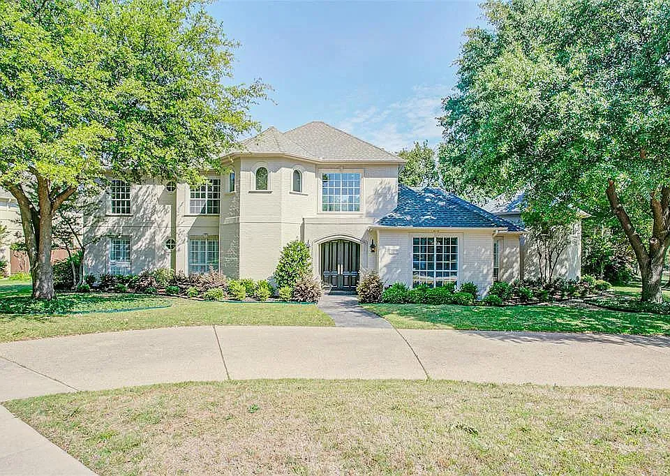 5009 Sail Creek Dr