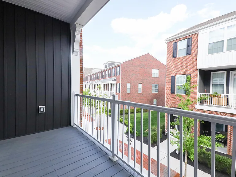 1317 Canning Way — Photo 40