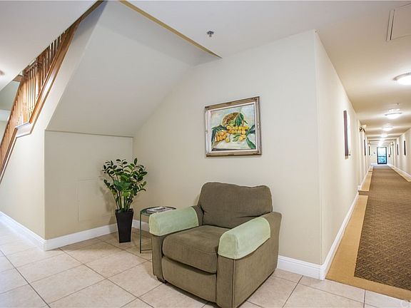5th image of 13798 Roswell Ave Unit C168