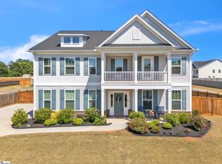 400 N Oak Crest Dr, Belton, SC 29627