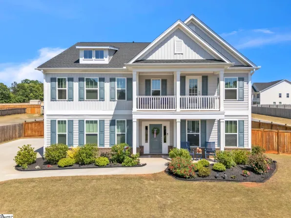 400 N Oak Crest Dr, Belton, SC 29627