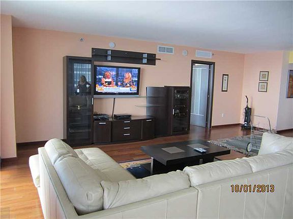 5th image of 1850 S Ocean Dr APT 3901