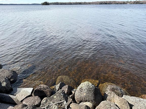 4th image of 3 E Shore Road