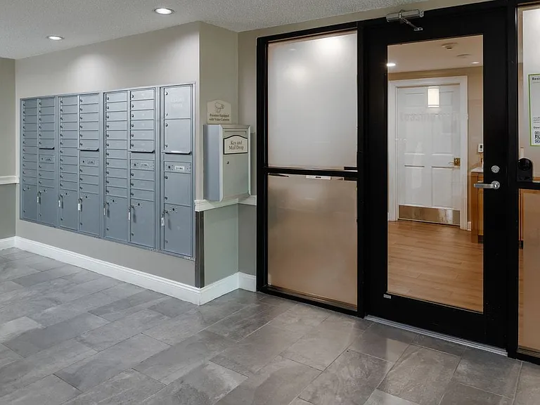 Lobby and mail
