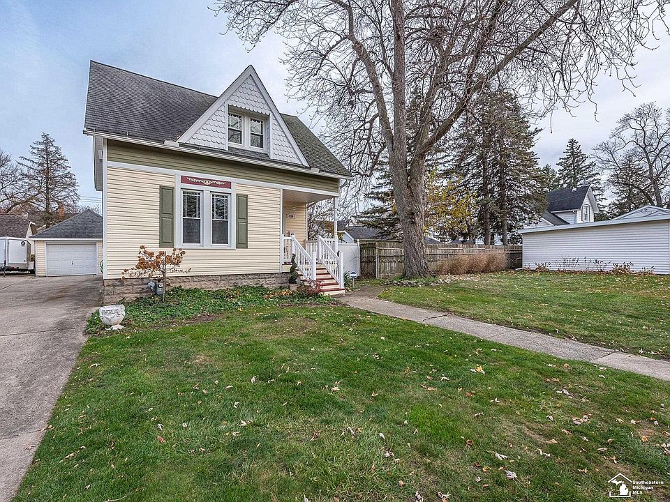 1st image of 416 Saint Marys Ave