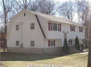 3 Ark Rd, Clinton, CT 06413