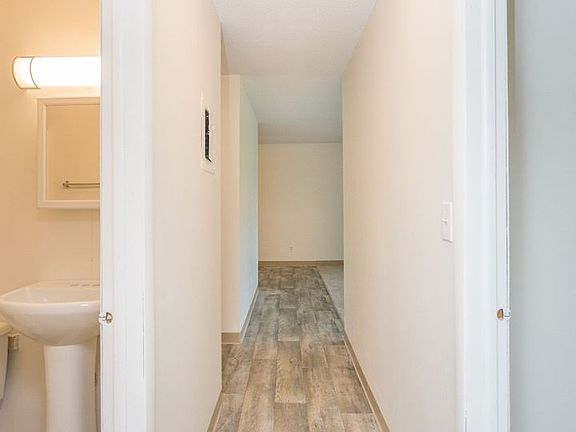 5th image of 2400 109th Ave NW #308-2402