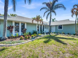 757 NE Eastlake St, Port Saint Lucie, FL 34983