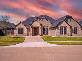 105 Peyton Pl, Waxahachie, TX 75165