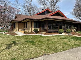 623 W Stratford Dr, Peoria, IL