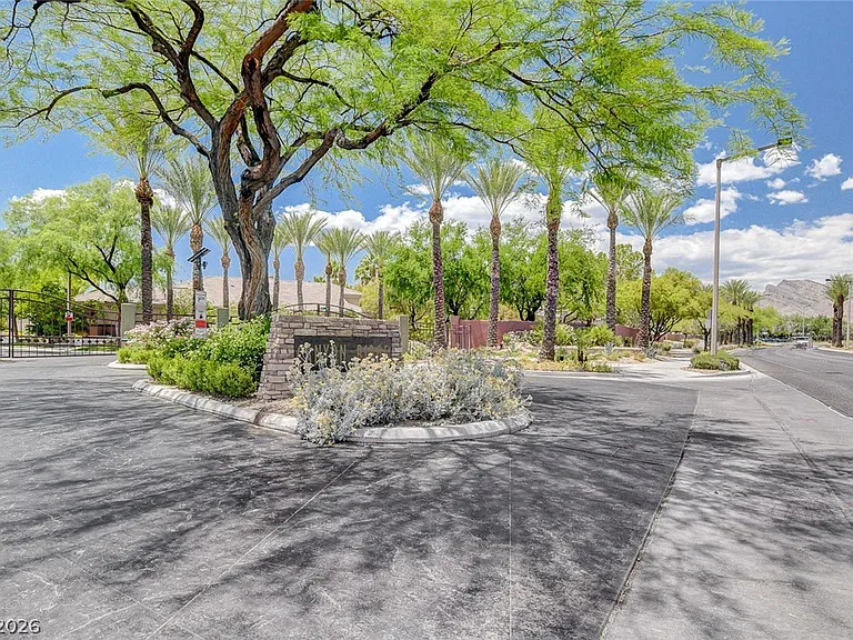536 Pima Canyon Ct — Photo 45