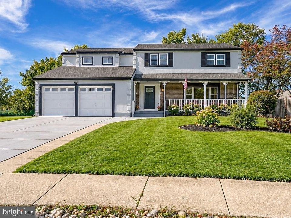 1st image of 14 Rigel Ct