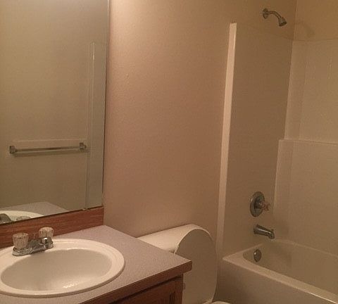 3rd image of 1712 S 85th Street Ct