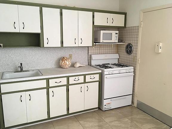 2nd image of 8217 Abbott Ave APT 8